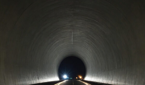tunnel-with-yellow-line-end-it